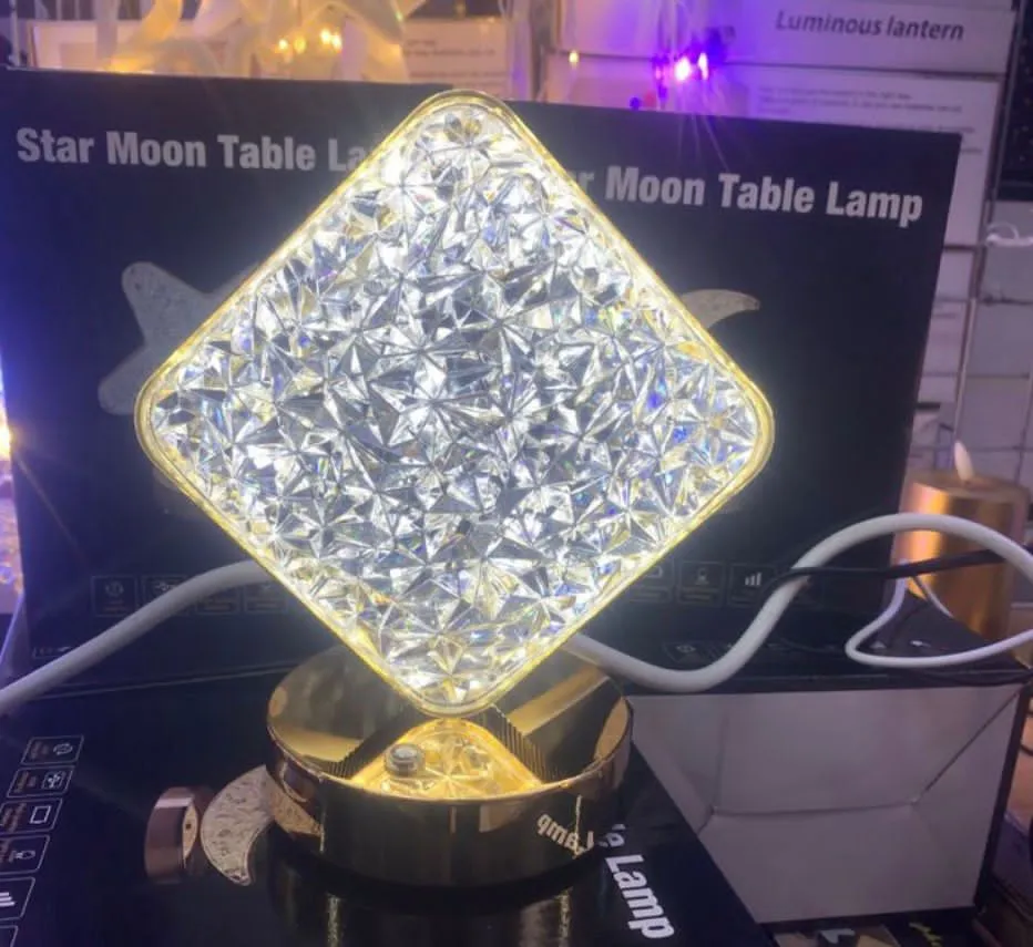 Lampa stołowa Star Moon kryształ diamentowy złota