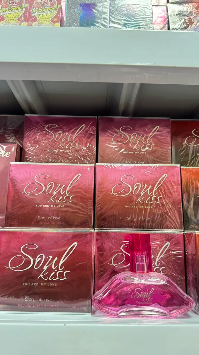 Soul Kiss Eau de Parfum 100ml Story of Love Różowy