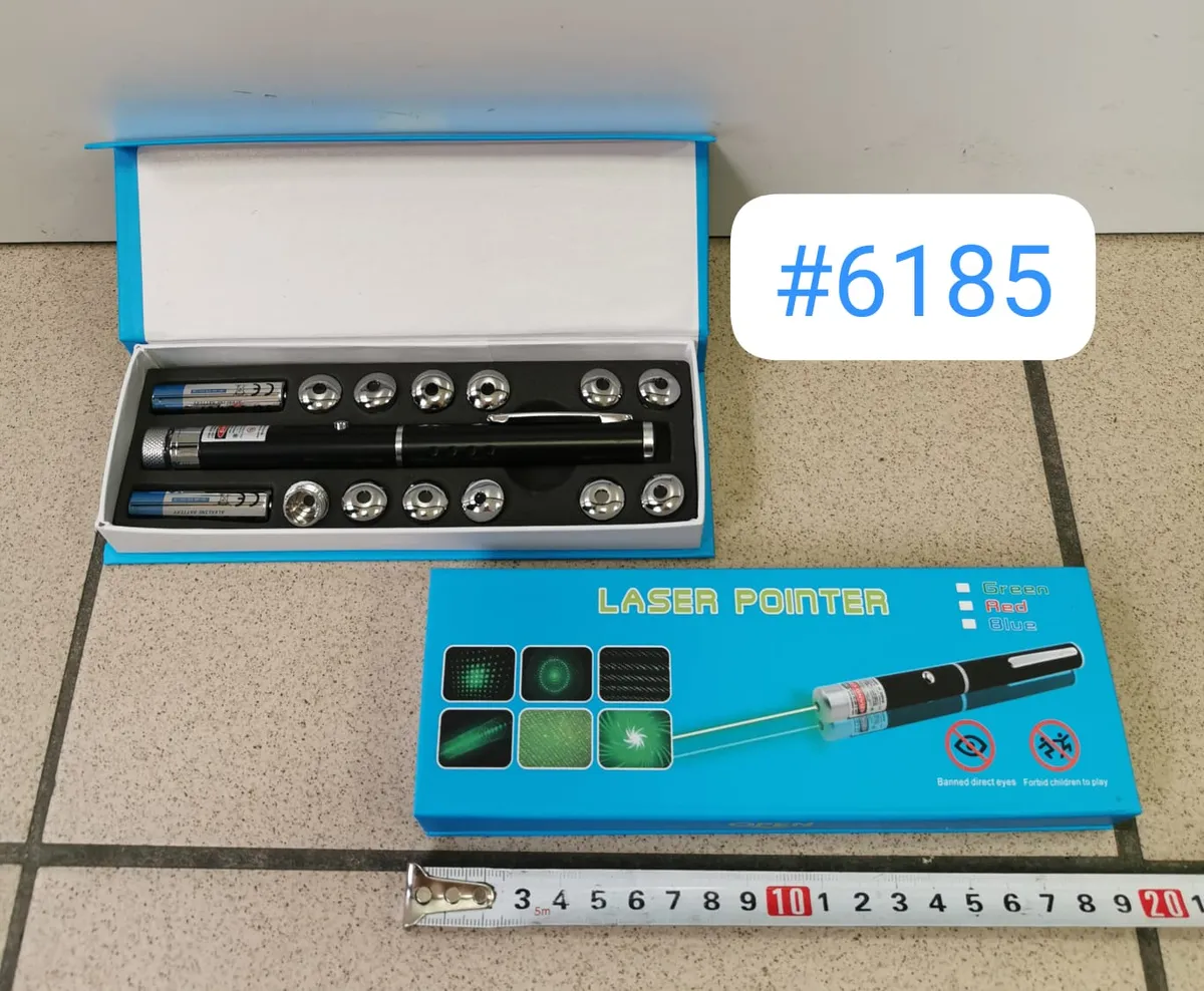 Laser Pointer Wielokolorowy Czarny z Akcesoriami