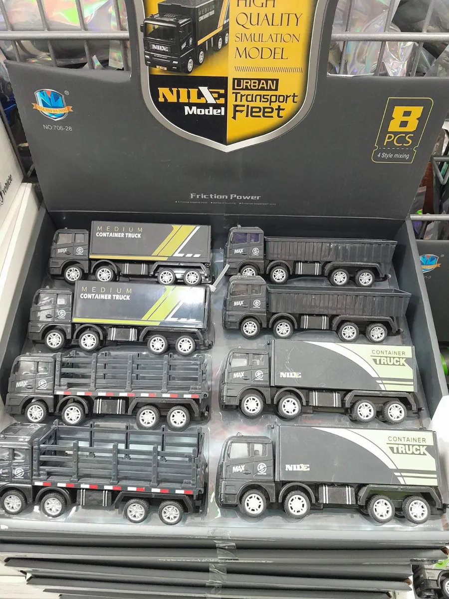 Zabawki ciężarówki Nile Urban Transport Friction Power 8szt