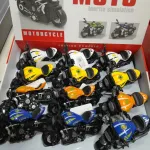 Mini motocykle Friction Powered Inercja symulacja wielokolorowe