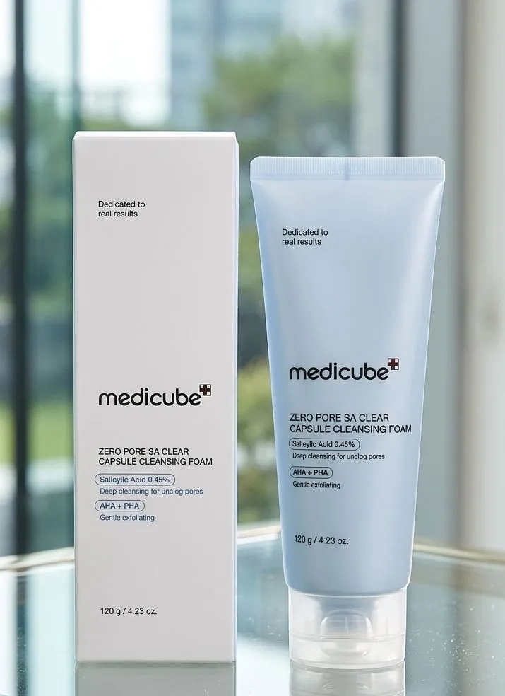 Medicube Zero Pore SA Clear Capsule Cleansing Foam 120g