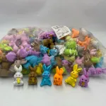 Mini gumowe figurki królików wielokolorowych 200 szt