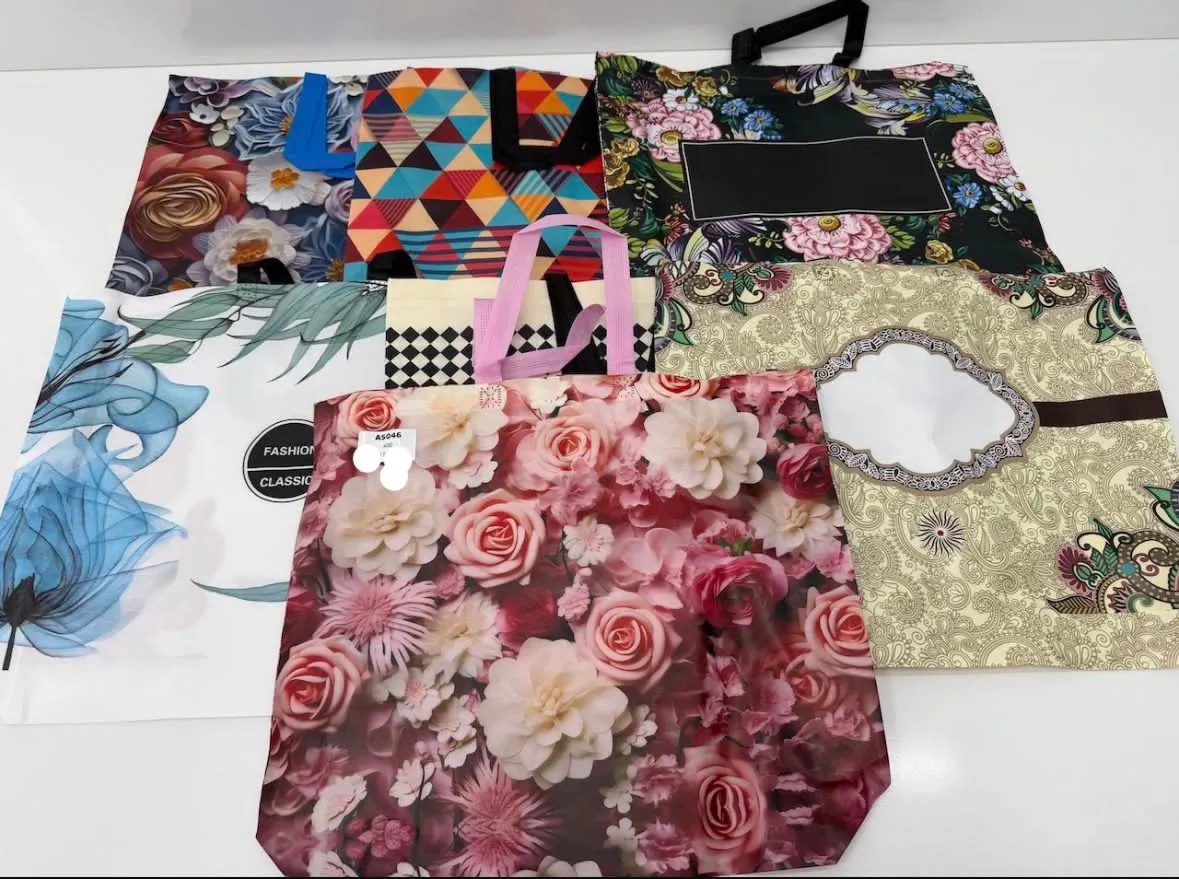 Torebki na zakupy mix wzorów kwiatowych i geometrycznych