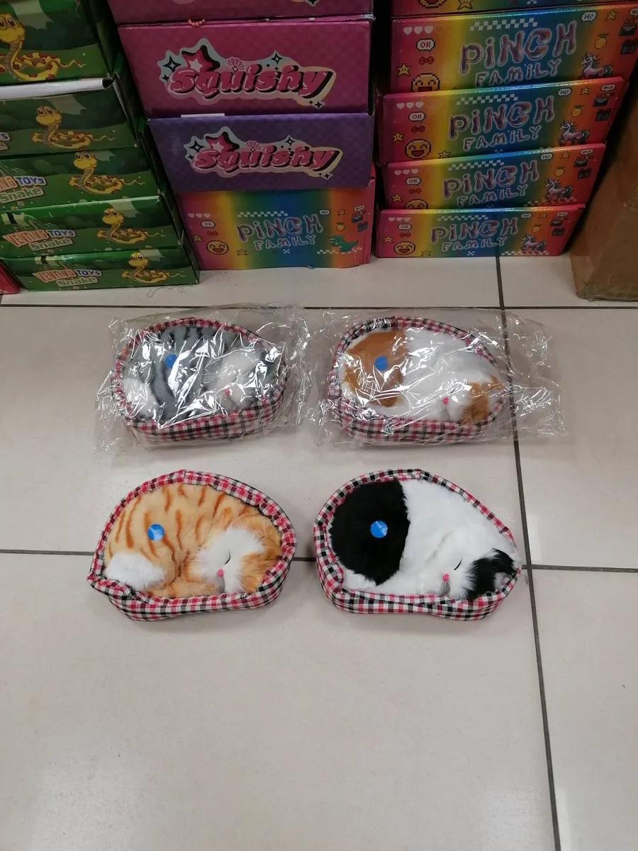 Zabawka PingH Plush Spaące Kociaki w Koszyku
