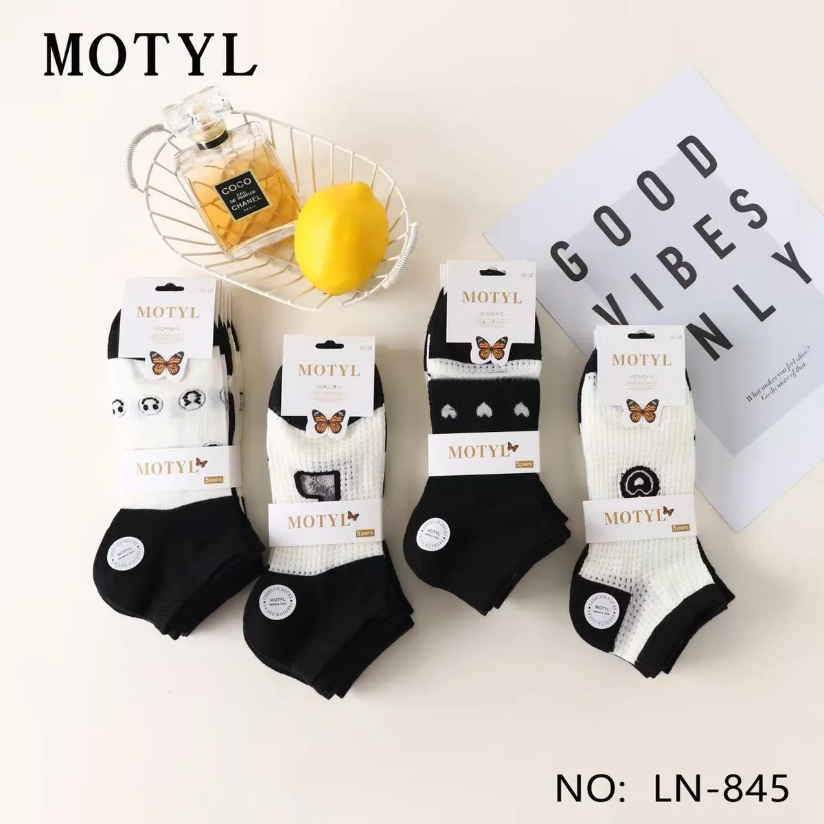 Skarpetki damskie Motyl 5 szt czarno-białe EU 35-38