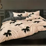 Komplet pościeli Milano 5D beżowy z czarnymi kokardami 200/220