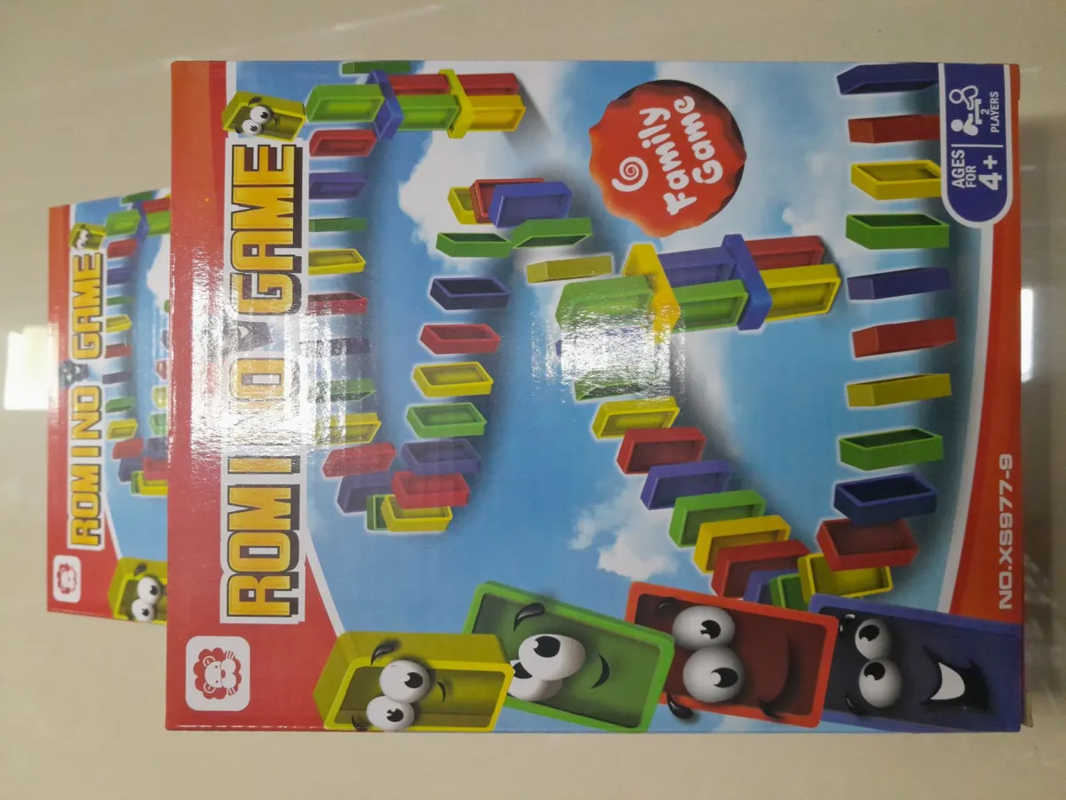 Gra Domino Runnig Game Family kolorowe kostki 4+