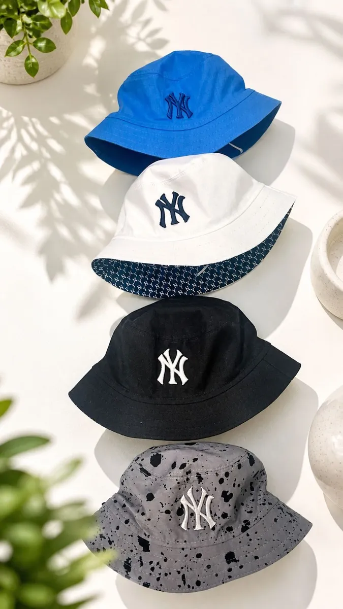 Kapelusze Bucket New York Yankees 4 kolory Numer 55/58