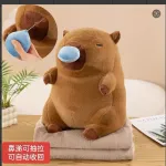 Pluszak Wombat Brązowy 40cm z Niebieską Piłką