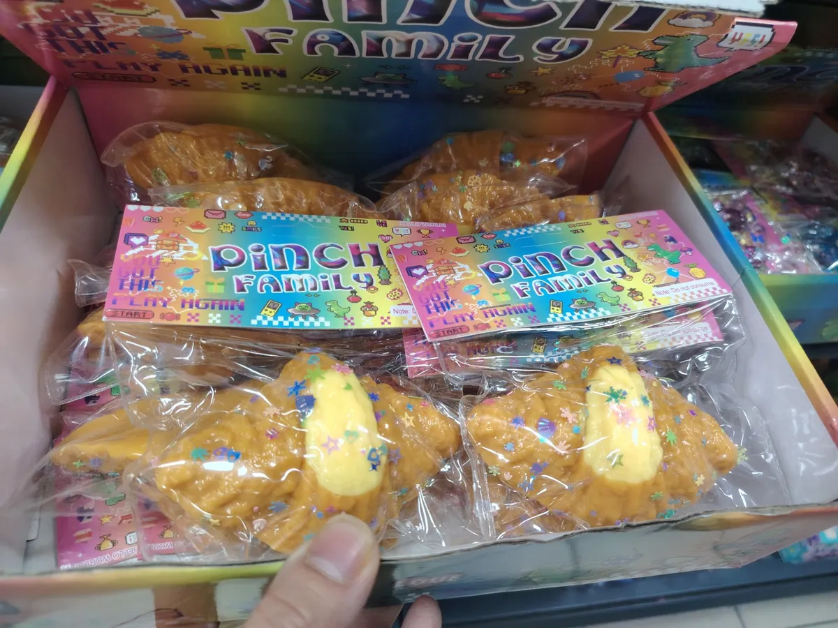 Pinch Pinch Family Żółty Gniotek Antystresowy