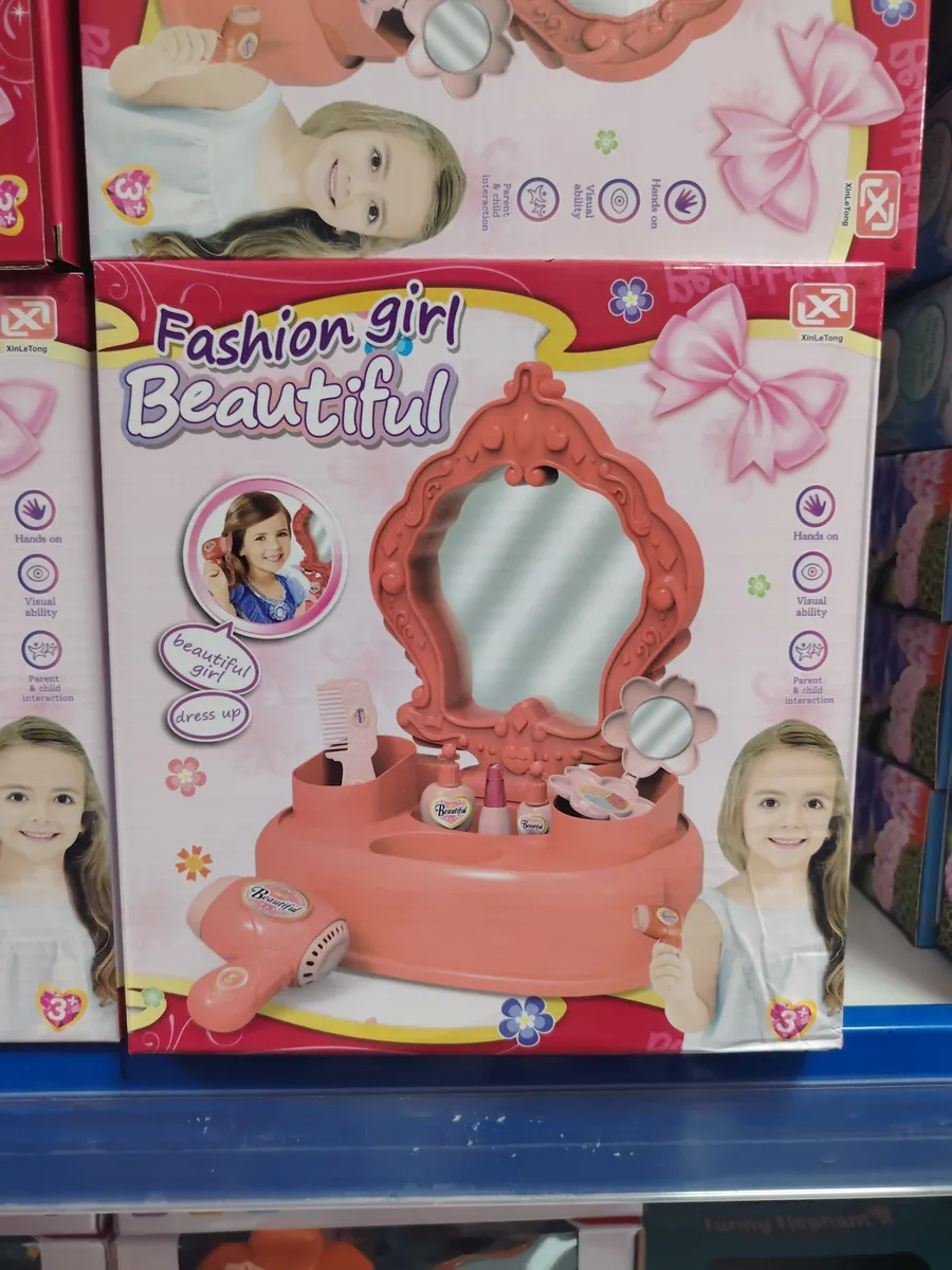 Zabawkowy Zestaw do Makijażu Fashion Girl Beautiful Różowy