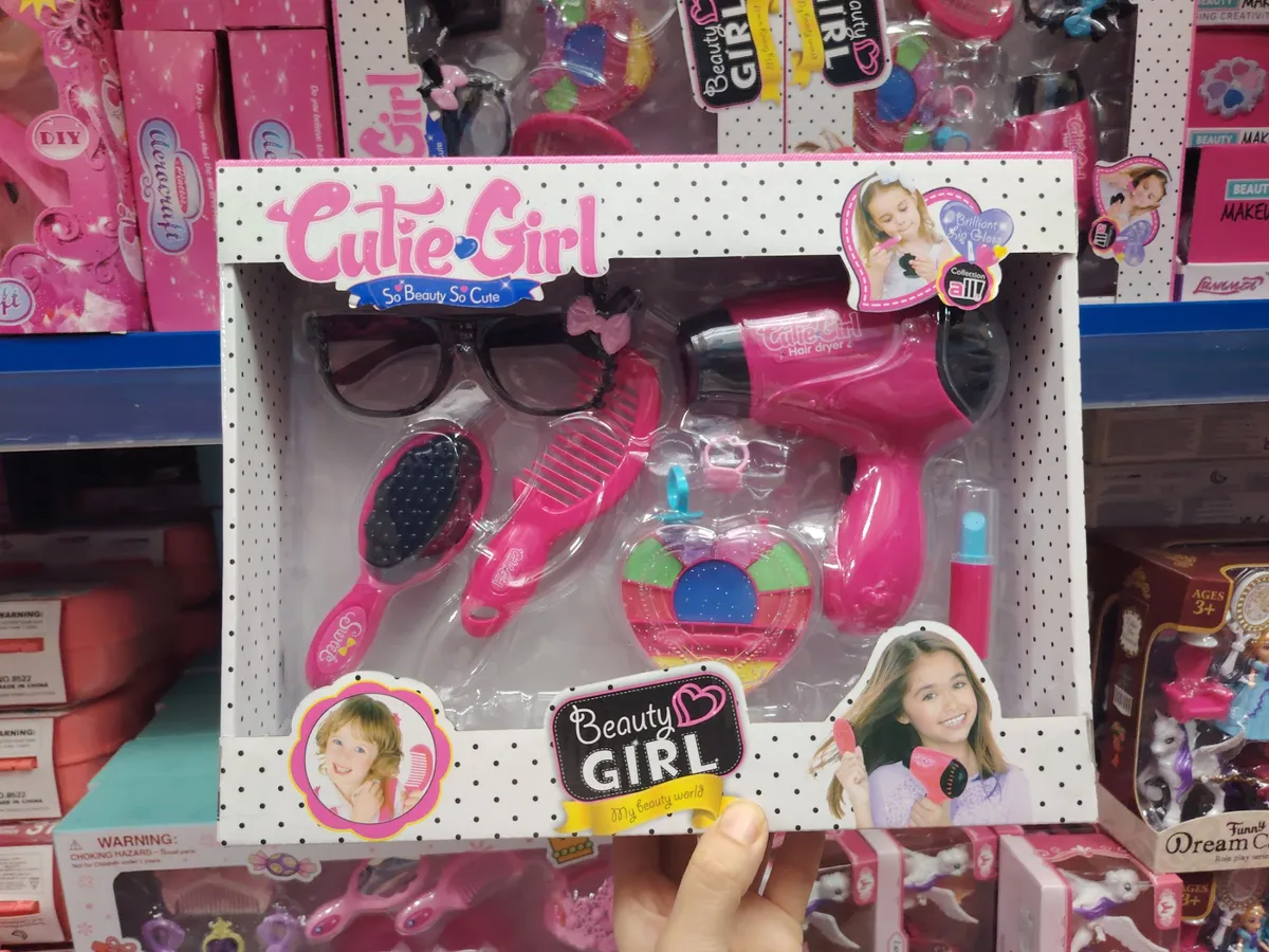 Zestaw zabawek Cutie Girl Beauty różowy dla dzieci 3+