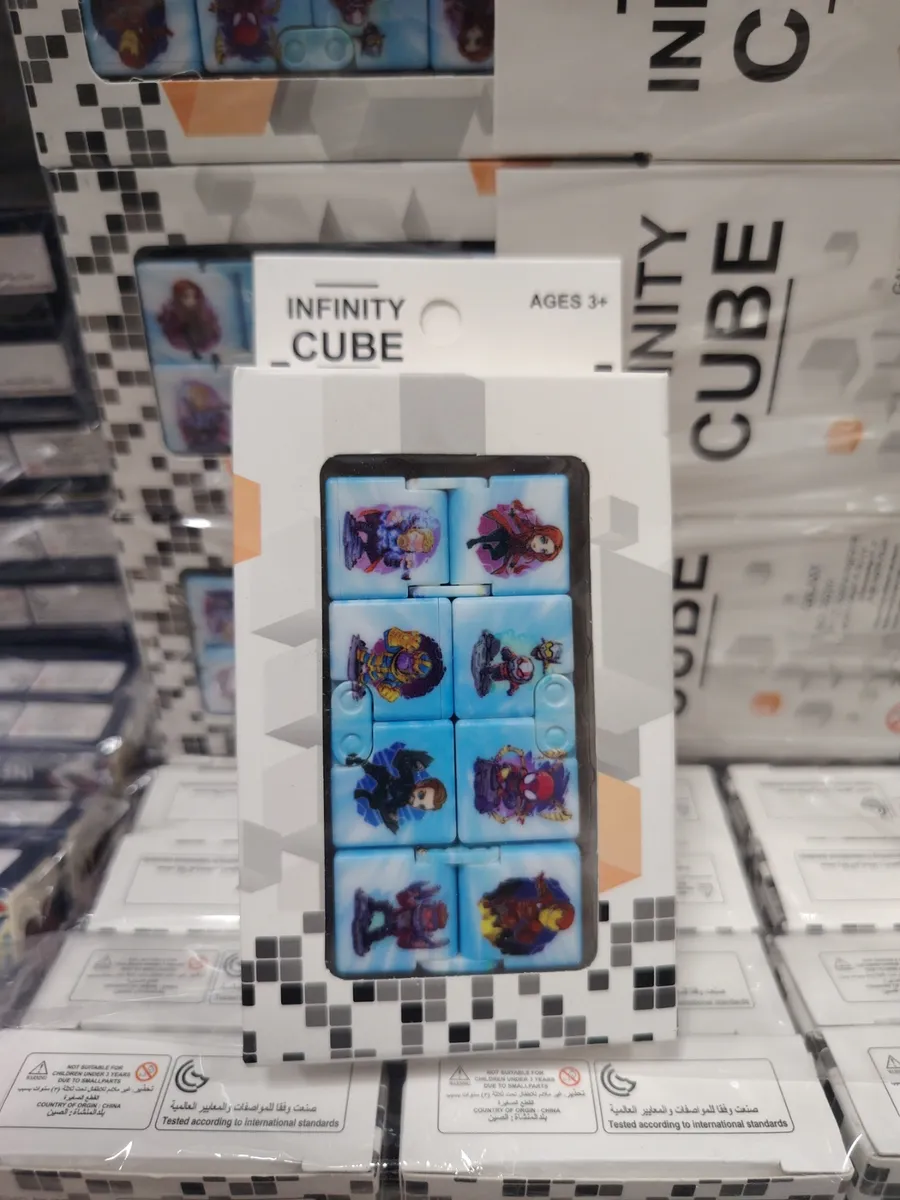 Infinity Cube Kostiumowy z Postaciami 3+