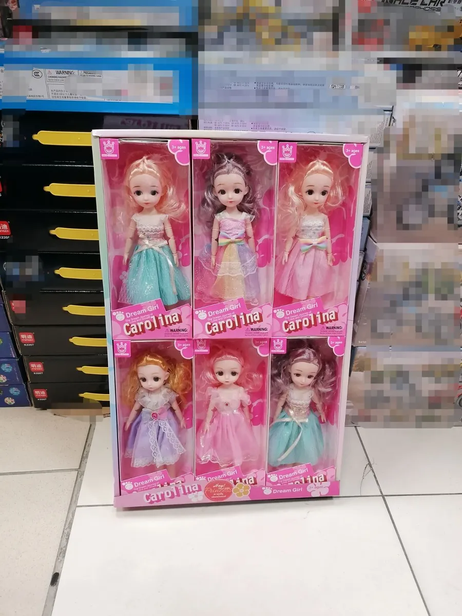 Zestaw 6 lalek Carolina Dream Girl 3+ różnokolorowe sukienki