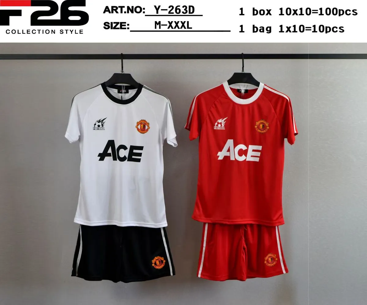 Komplet Piłkarski T26 Manchester United Biały/Czerwony M-XXXL