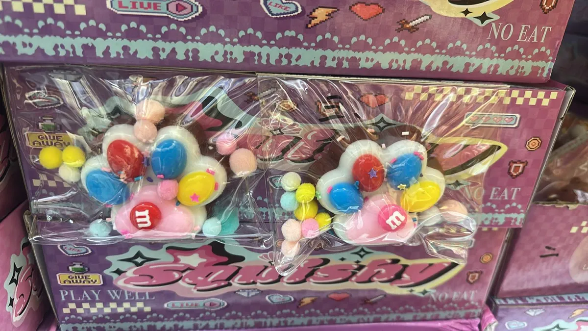 Squishy Łapy Chmurki Kawaii Tęczowe z M&M's