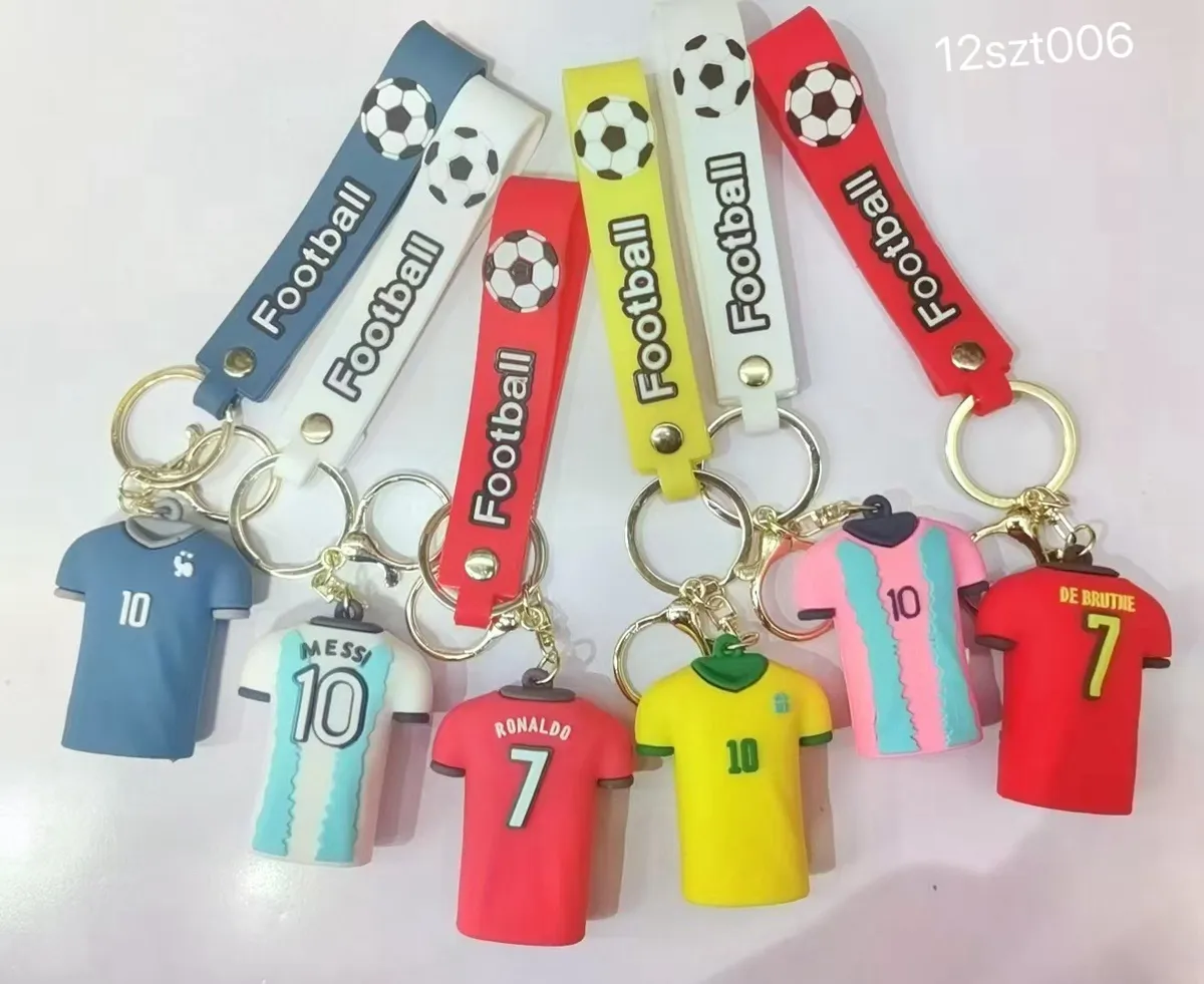 Brelok do kluczy piłka nożna Messi Ronaldo mix kolorów