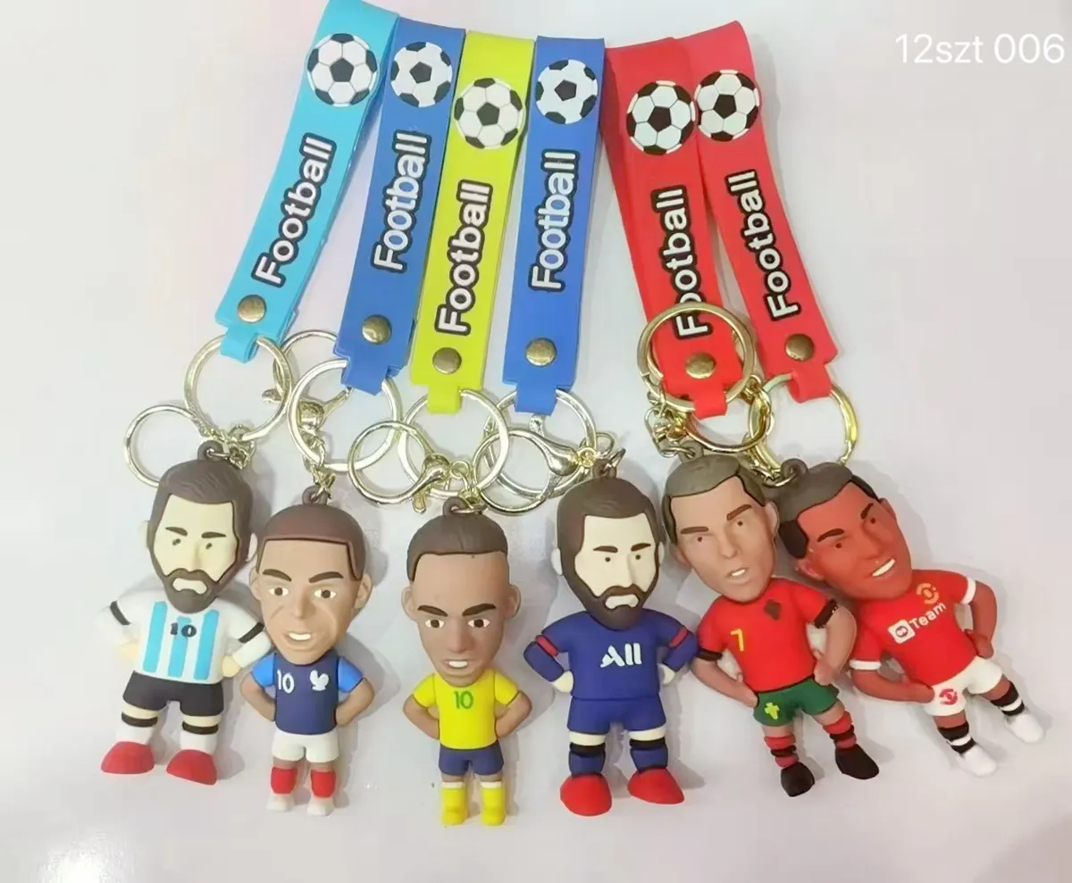 Breloki piłkarskie z figurkami Messiego Ronaldo Mbappé