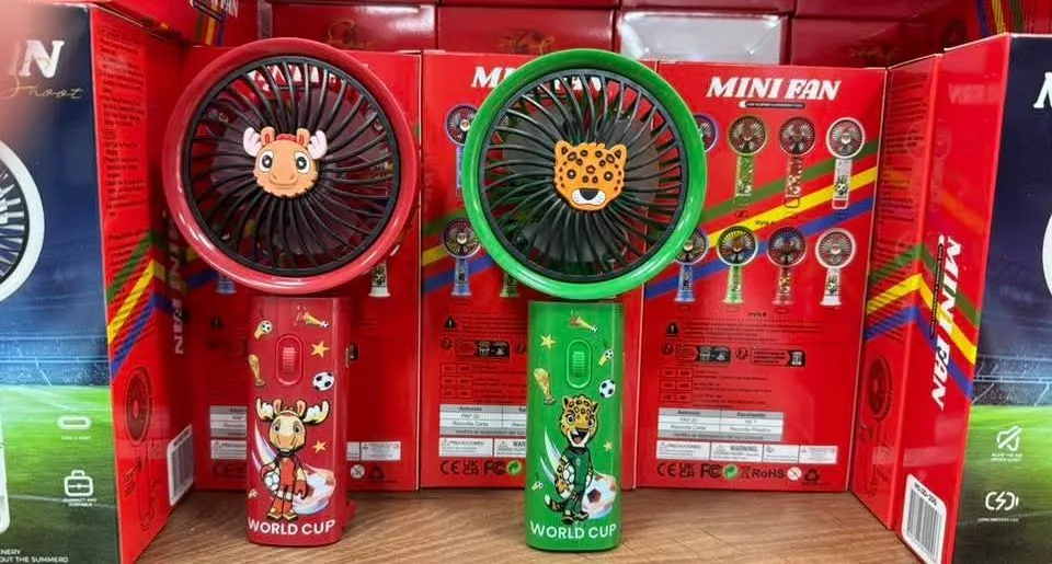 Mini wentylator ręczny World Cup Czerwony z jeleniem