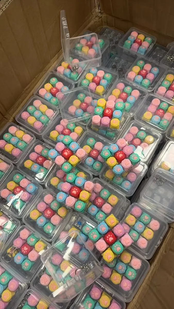 Zestaw Pieczątek Łapek Kawaii Wielokolorowych w Blistrze
