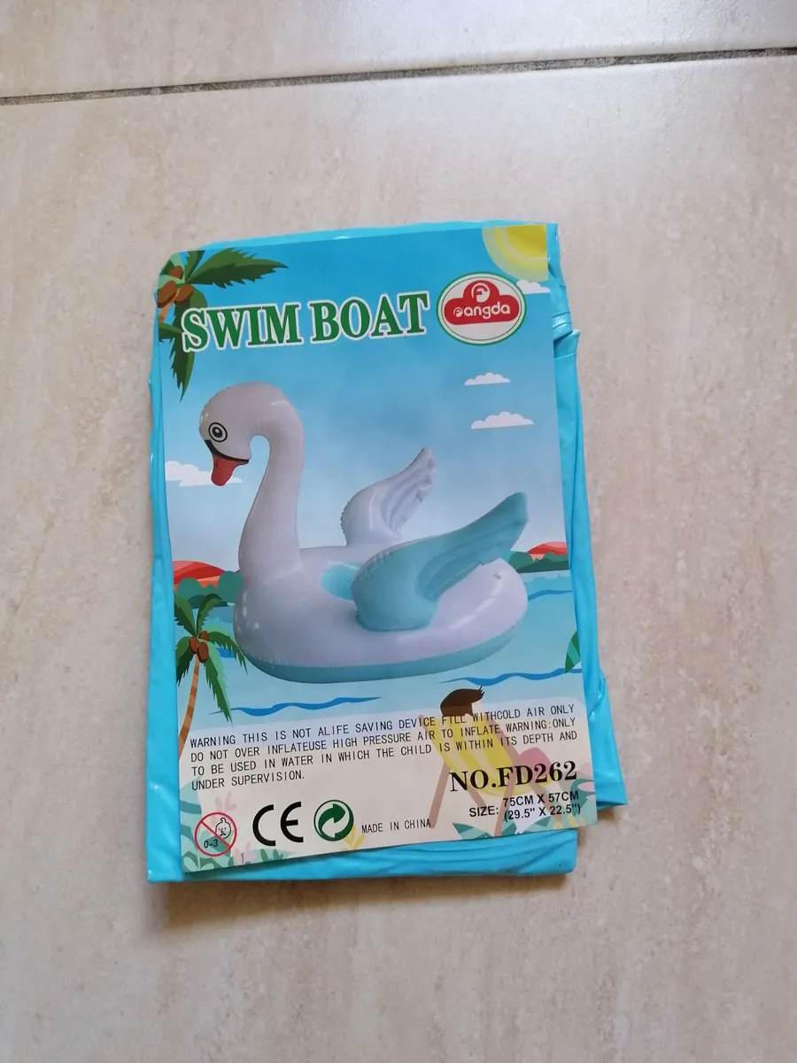 Nadmuchiwany Łabędź Swim Boat 75x32cm Biały