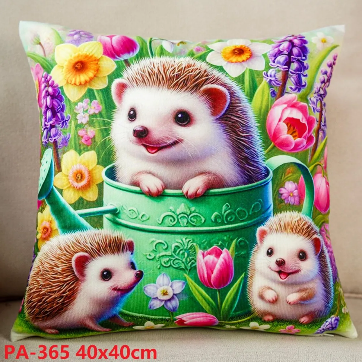 Poszewka dekoracyjna jeż 40x40cm PA-365