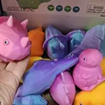 Gniotki Antystresowe Dinozaury Squeeze Toys 12 szt kolorowe
