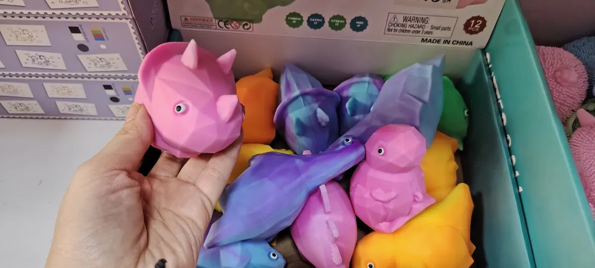 Gniotki Antystresowe Dinozaury Squeeze Toys 12 szt