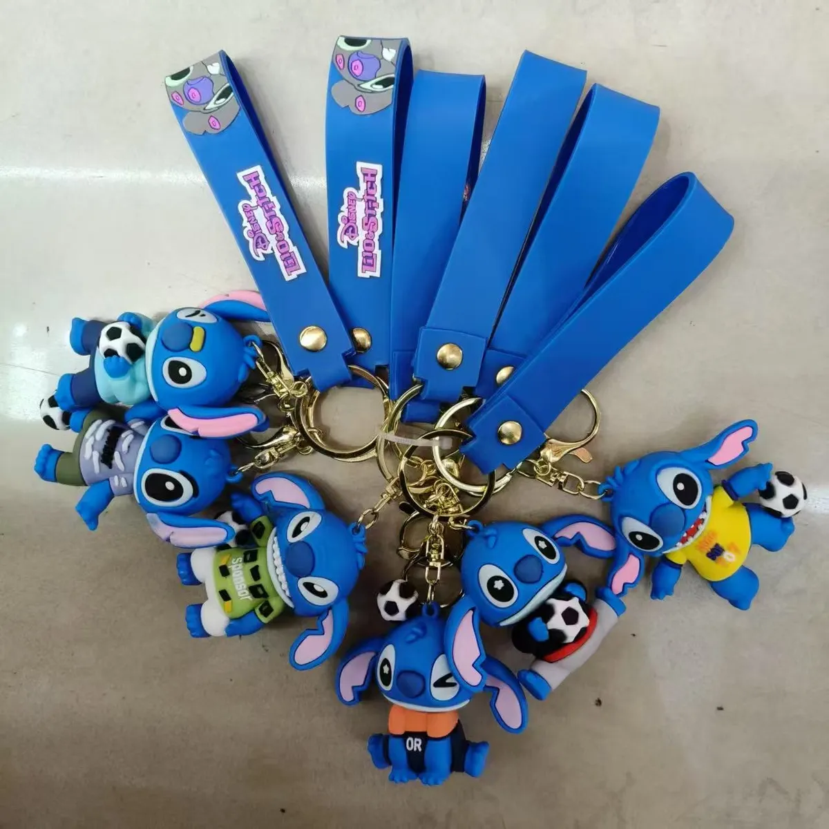 Brelok Gumowy Stitch Disney z Piłką Niebieski Zestaw 12 szt.
