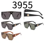 Okulary Przeciwsłoneczne Oversize z Złotym Detalem 3955