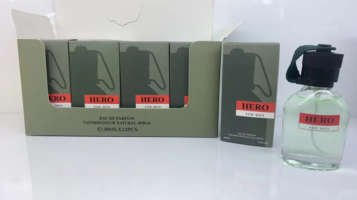 Woda perfumowana męska Hero 30ml zestaw 12 sztuk
