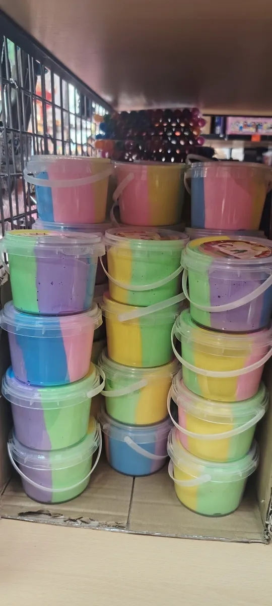 Kolorowa Masa Plastyczna 3 Kolory w Wiaderku 280g