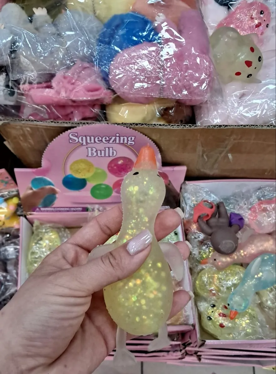 Squeezing Bulb Kaczuszka Żółta z Brokatem 12cm Antystresowa