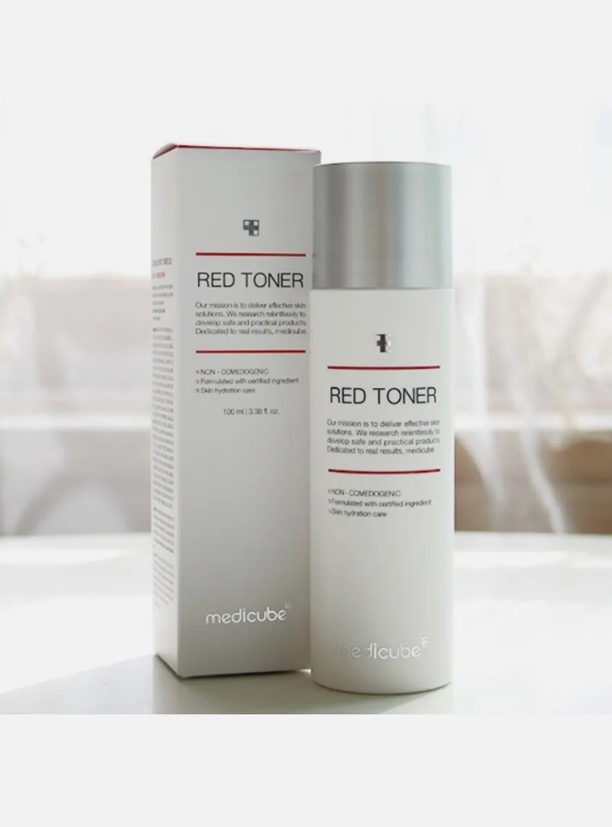 MEDICUBE Red Toner 100ml z 65% Kompleksem Cica