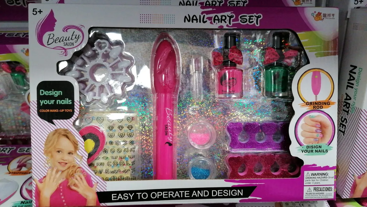 Zestaw do zdobienia paznokci Nail Art Set Beauty Salon