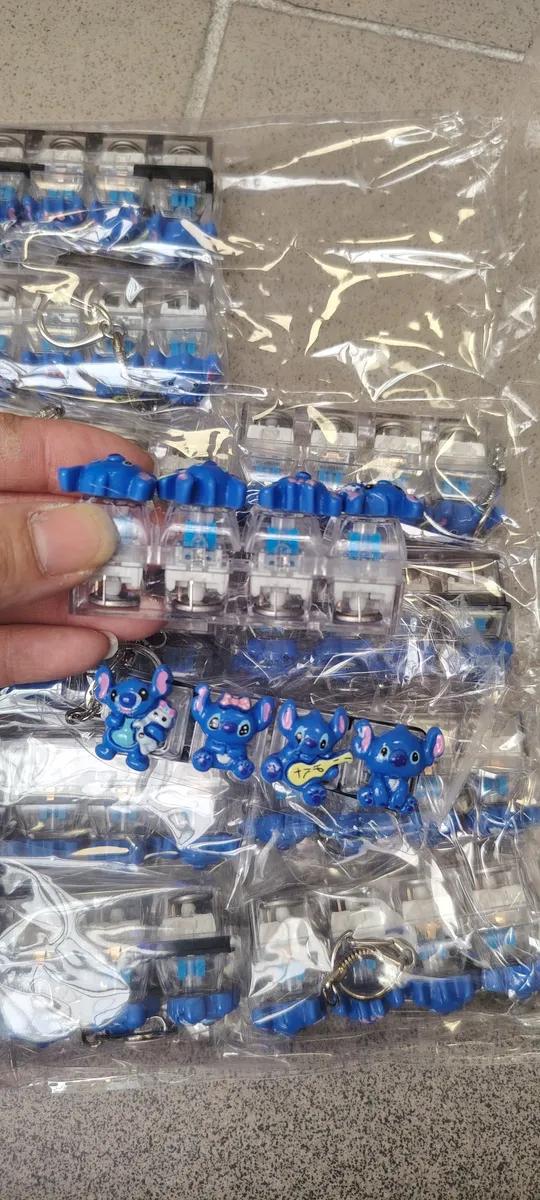 Brelok Stitch Disney niebieski 4cm z breloczkiem