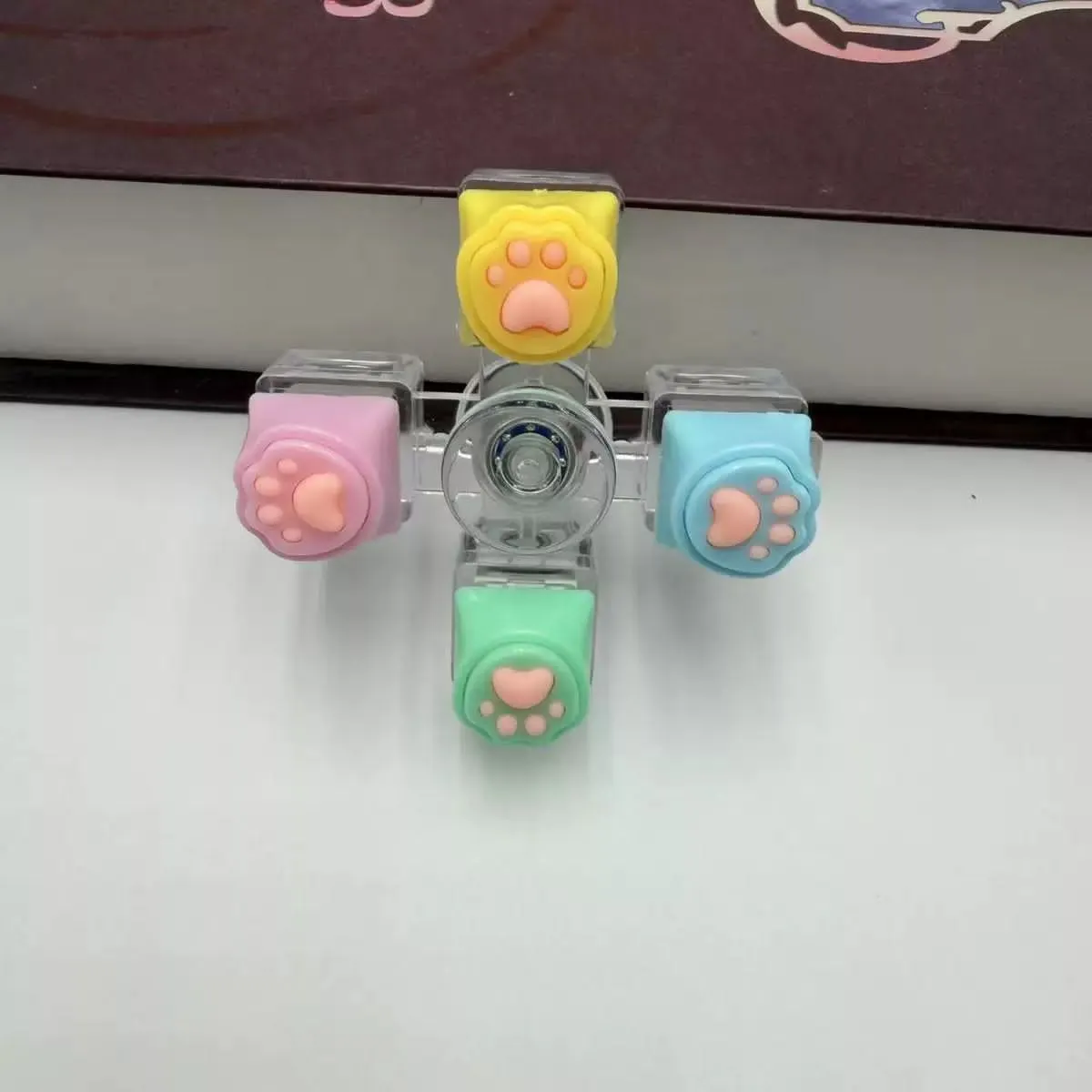 Spinner Łapki Kolorowe z Łapką Kota 4 Strony