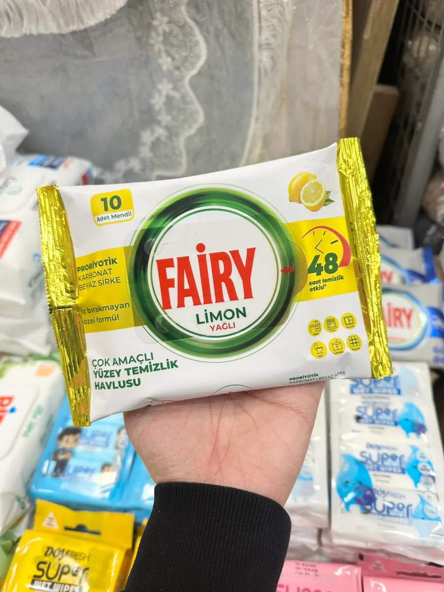 Chusteczki Nawilżane Fairy Limon 10 szt.