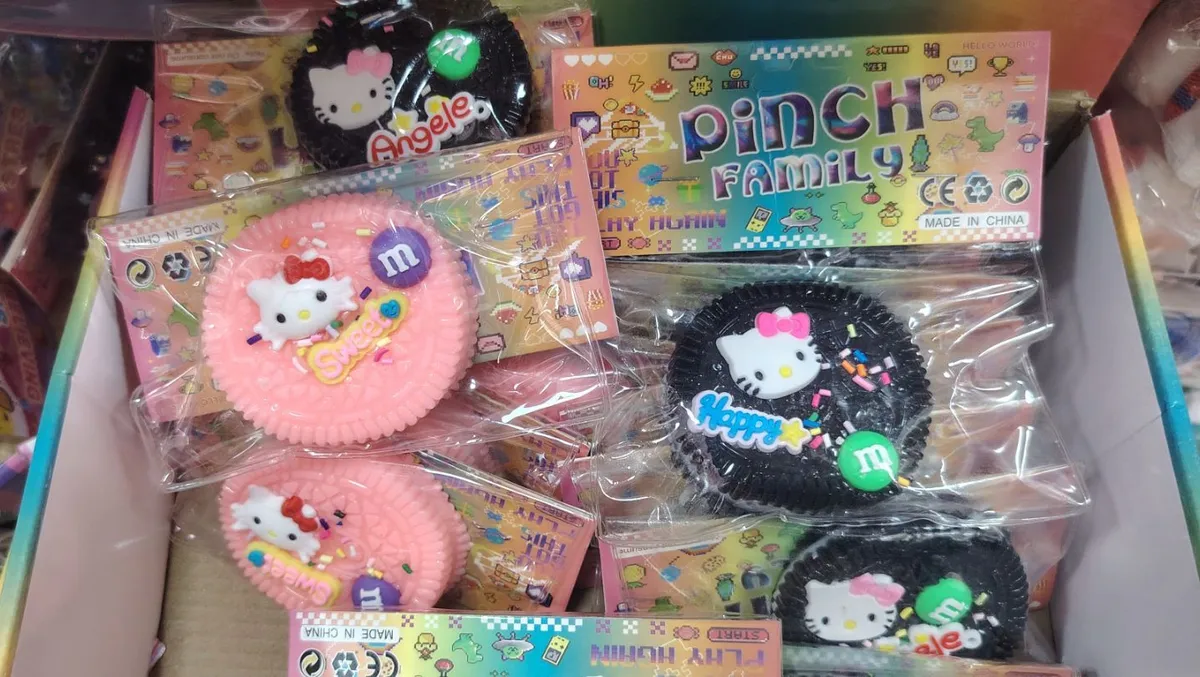 Pinch Family Hello Kitty Babeczki Piankowe 2 Sztuki