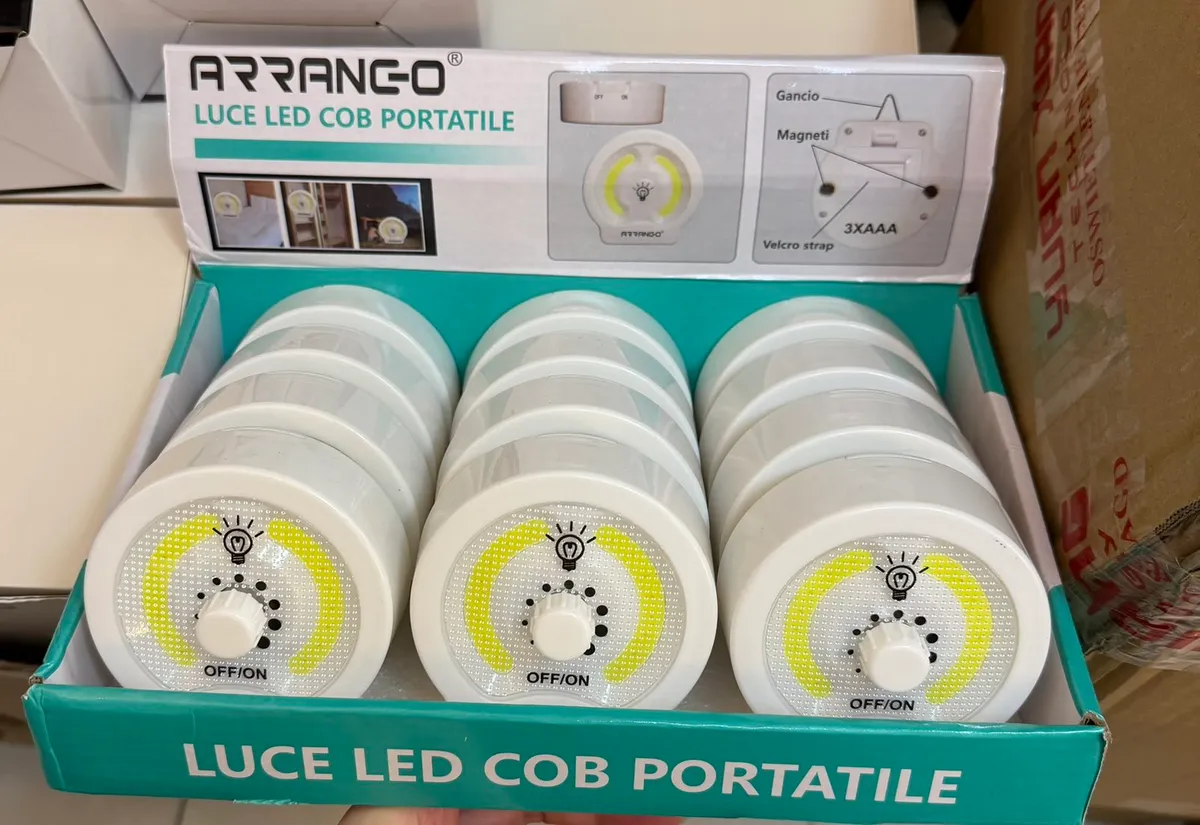 Lampa LED COB Arrango na Baterie 3xAAA Biała