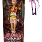 Lalka K-Pop Demon Hunters Rina z Mikrofonem i Mieczem 28cm