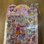 Naklejki Dziewczęce Anime Postacie 50szt Zestaw