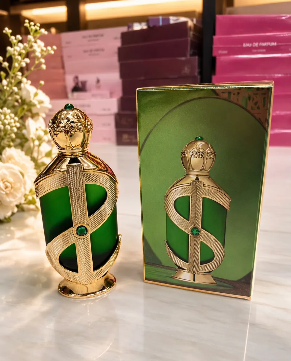 Perfumy 100ml Zielona Butelka ze Złotym Ozdobnym Elementem WK50626-111