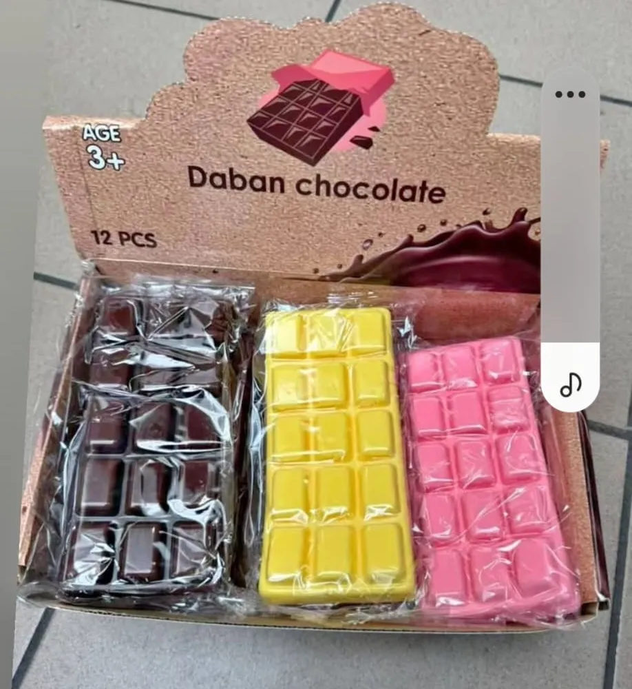 Daban chocolate zestaw 3 kolorowych czekoladek zabawka 3+ WK50626-188