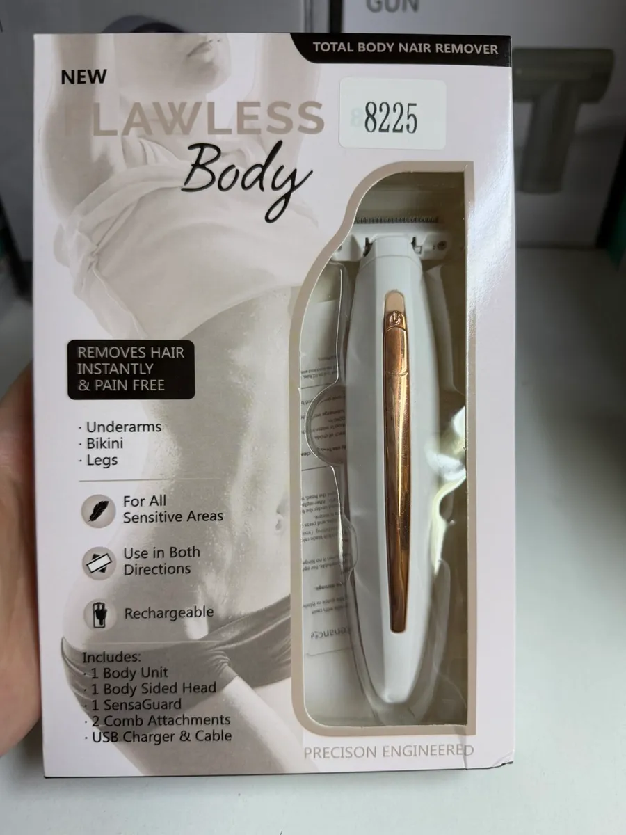 Depilator ładowany USB biały z złotym paskiem do ciała