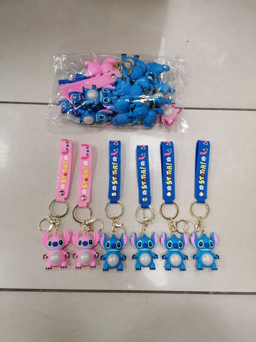 Brelok silikonowy Stitch z lampką niebieski i różowy