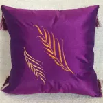 Poszewka haftowana Listki fioletowa 40x40 cm tafta
