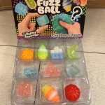 Nee Doh Fuzz Ball Zestaw 9 Kolorowych Antystresowych Zabawek