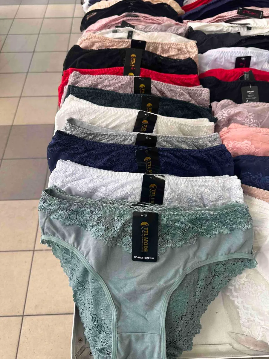 Majtki damskie koronkowe mix kolorów rozmiar 3XL